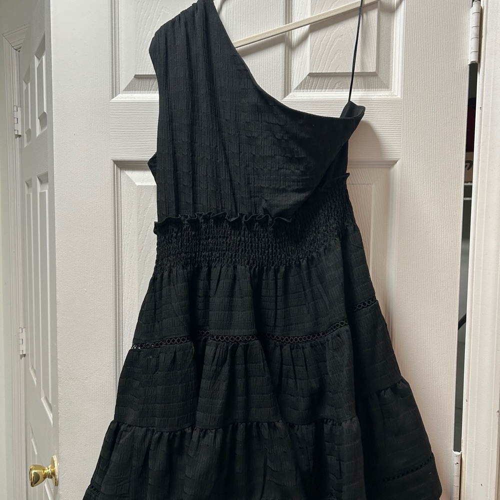 Taylor Elegant Black Dress